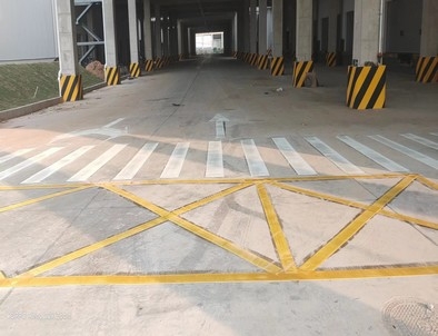郴州郴州厂区道路标线施工